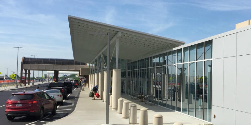 Delta Airlines CAK Terminal – Akron-Canton Airport