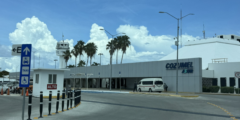 Sun Country Airlines CZM Terminal – Cozumel International Airport