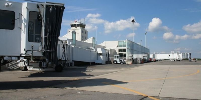 Frontier Airlines BGM Terminal – Greater Binghamton Airport