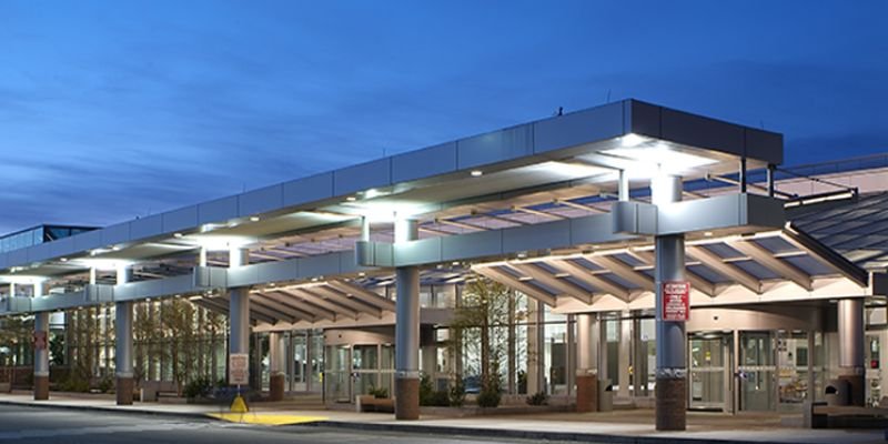 Frontier Airlines MHT Terminal – Manchester-Boston Regional Airport