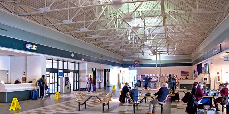 Delta Airlines SAW Terminal – Marquette Sawyer Regional Airport