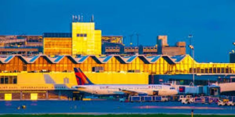 Sun Country Airlines MSP Terminal – Minneapolis−Saint Paul International Airport