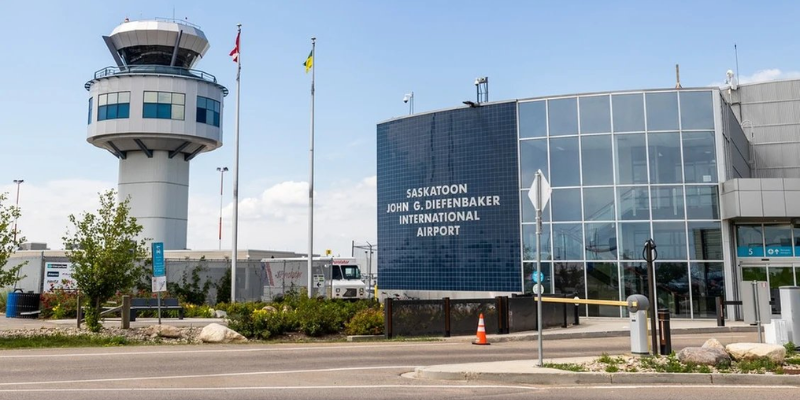 Delta Airlines YXE Terminal – Saskatoon International Airport