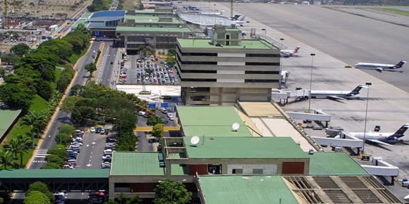 Frontier Airlines CCS Terminal – Simón Bolívar International Airport