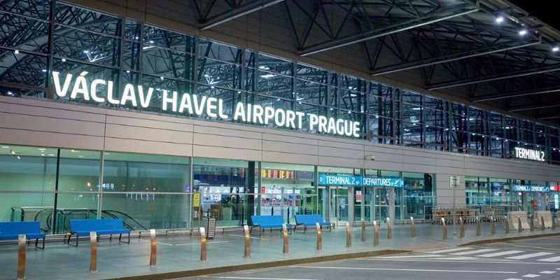 Frontier Airlines PRG Terminal – Václav Havel Airport Prague